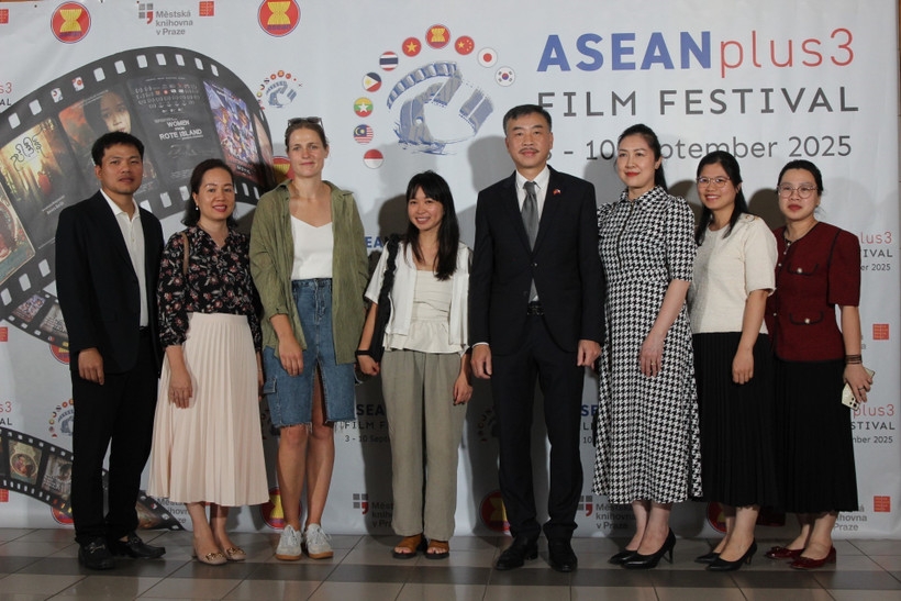 Vietnamese cinema featured at ASEAN+3 Film Festival in Prague
